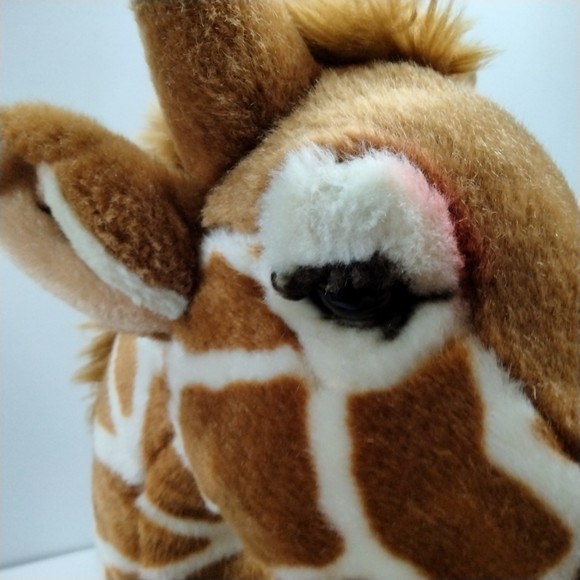 FAO SCHWARZ Toys R Us Geoffrey Giraffe Large 24” Plush Stuffed Animal Toy - Picture 8 of 15